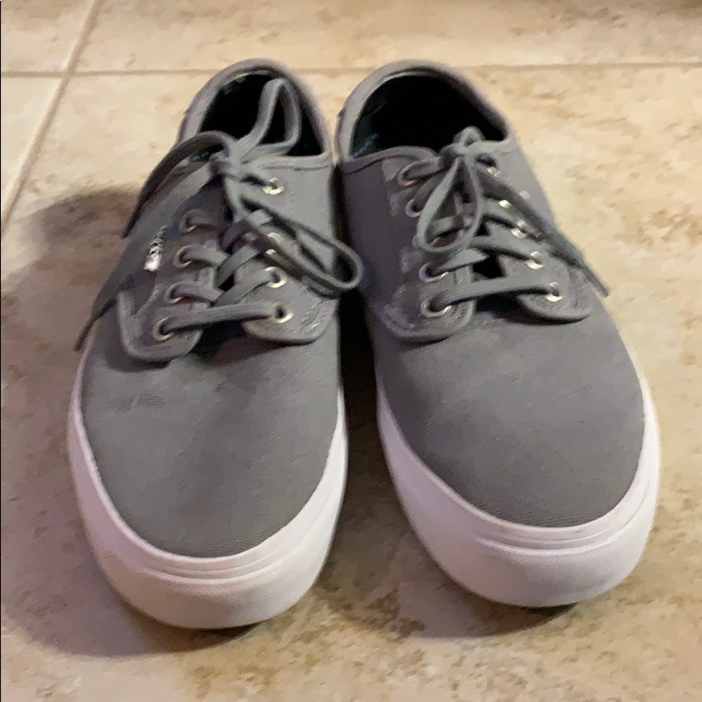 Men’s vans size 7 women’s size 9